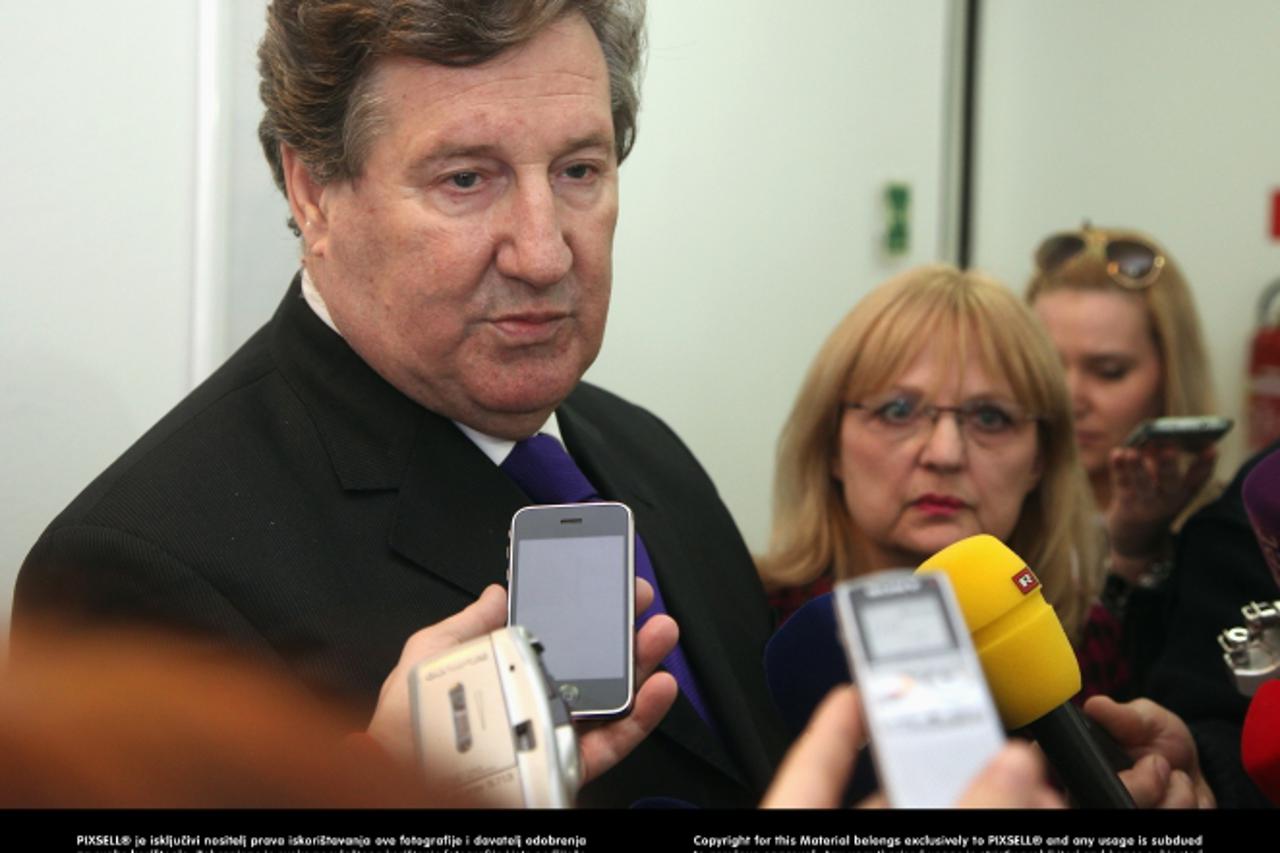 '19.02.2013., Zagreb - U Ministarstvu zdravlja na Ksaverskoj cesti odrzana konferencija za medije, vezano za nedozvoljene tvari pronadjene u mlijeku nekoliko proizvodjaca.  Photo: Zarko Basic/PIXSELL'
