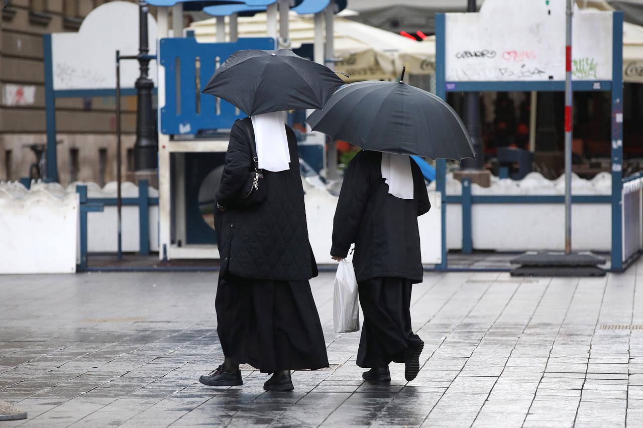 Zagreb: Slaba kiša pada od jutra