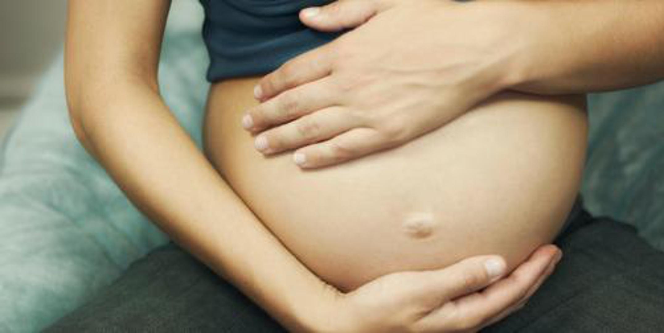 Tokofobija se može javiti u različitim životnim razdobljima: prije trudnoće, za vrijeme trudnoće pa čak i nakon poroda.
