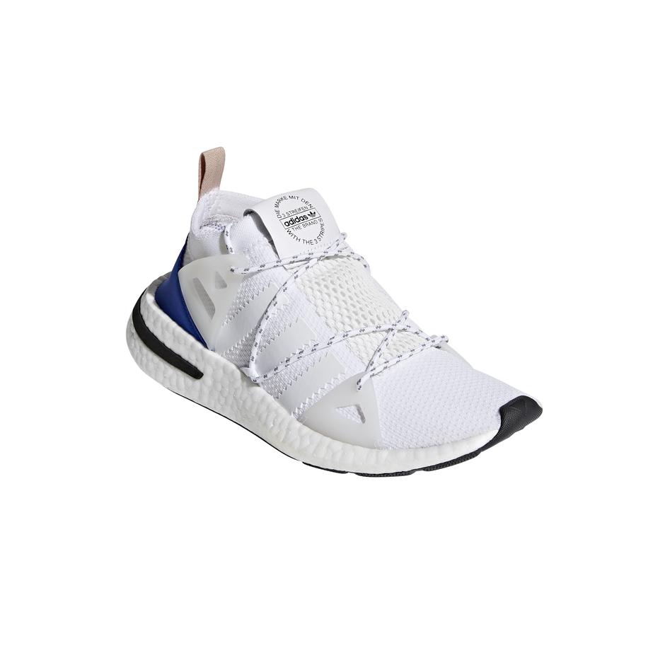 Kendall Jenner u kampanji za adidas Arkyn