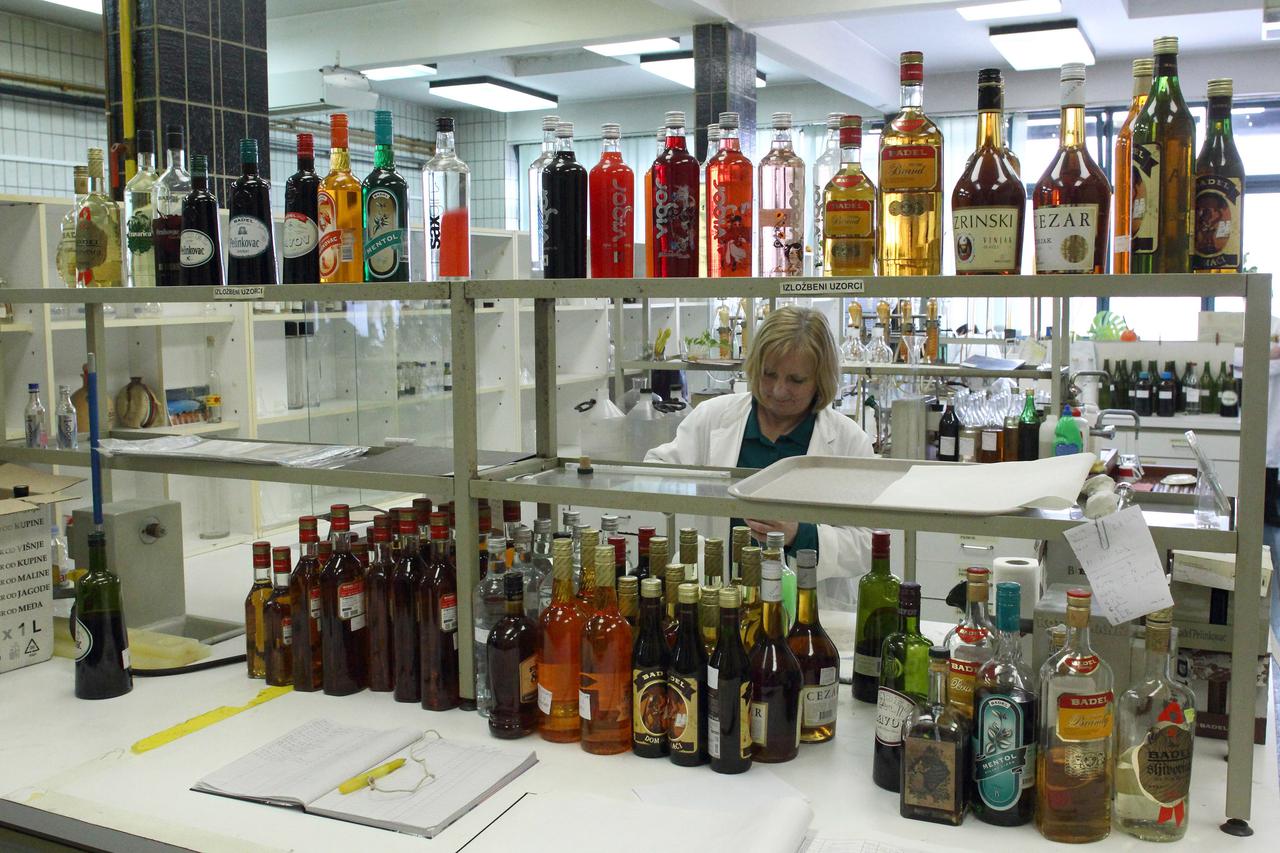 28.01.2014., Zagreb - Badel 1862 najveci je i najstariji proizvodjac alkoholnih pica, vina i bezalkoholnih pica u Hrvatskoj.  Photo: Zeljko Lukunic/PIXSELL