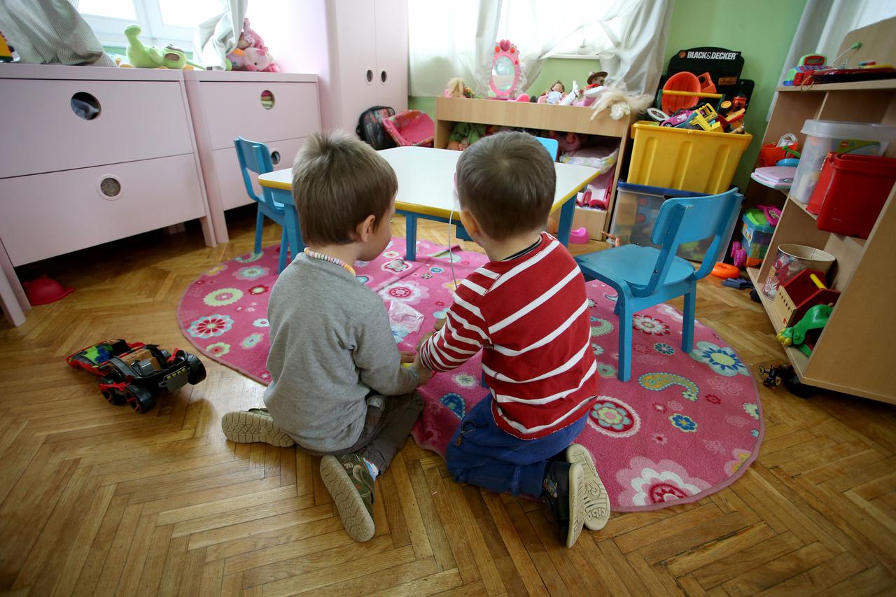 DKS 56148042 08.12.2016., Zagreb - Dom za zbrinjavanje djece bez roditelja ili bez odgovarajuce roditeljske skrbi, te trudnice i majke s djecom.