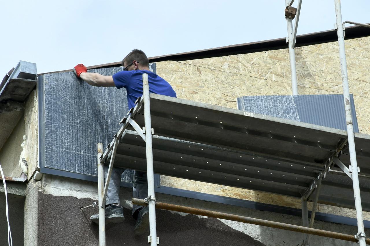 Sisak: Sanacija zabatnog zida zgrade u Lovričevoj ulici