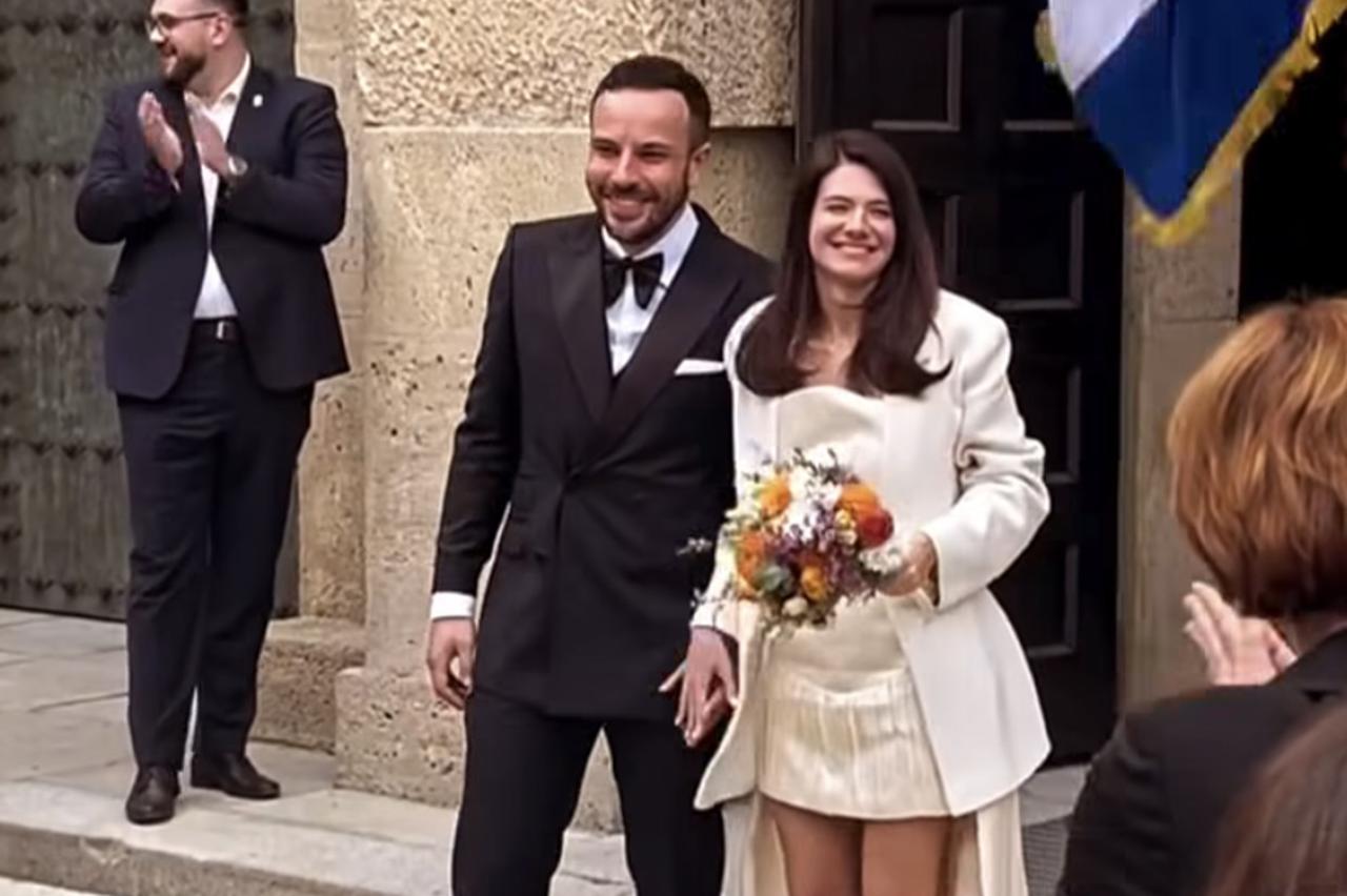 München: Djevojka Dražena Petrovića, Klara Szalantzy na utakmici hrvatskih košarkaša na Eurobasketu, 1993.