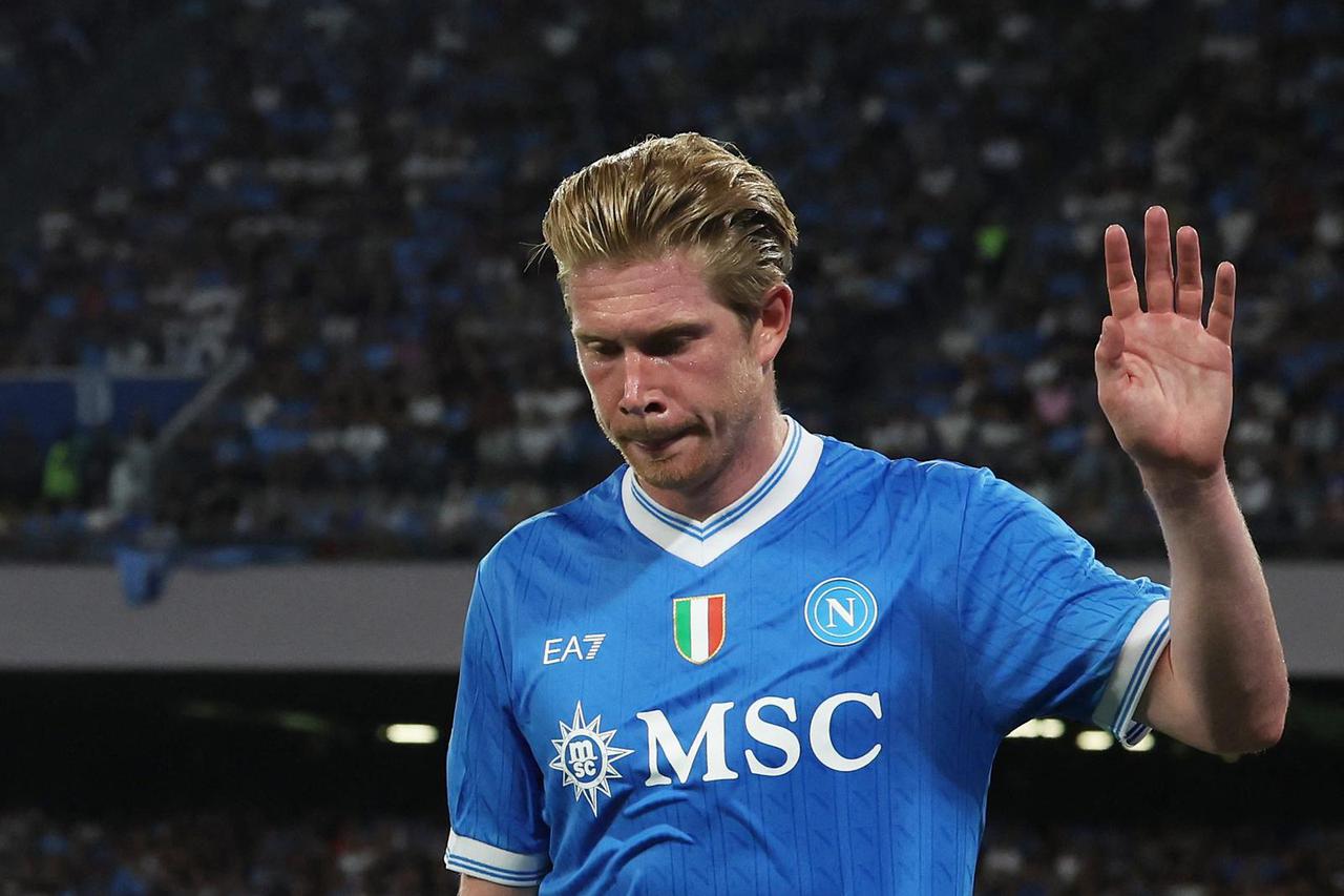 Serie A - Napoli v Cagliari