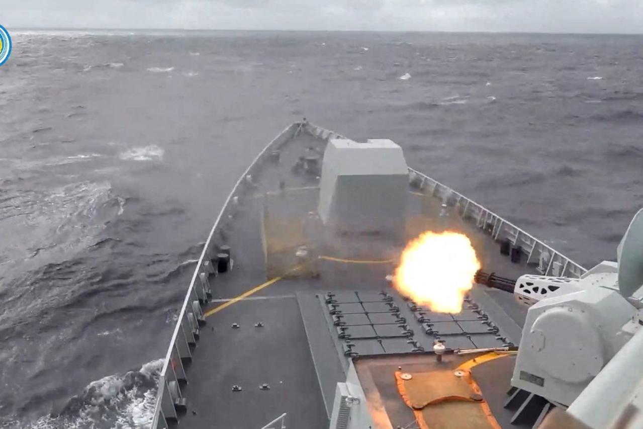 storyeditor/2025-12-29/2025-12-29T043053Z_682402530_RC24QIAW2X91_RTRMADP_3_CHINA-TAIWAN-DRILLS.JPG