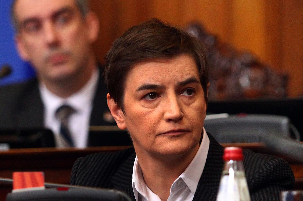 Beograd: Zastupnici s porukama  na  zasjedanju Narodne skupštine