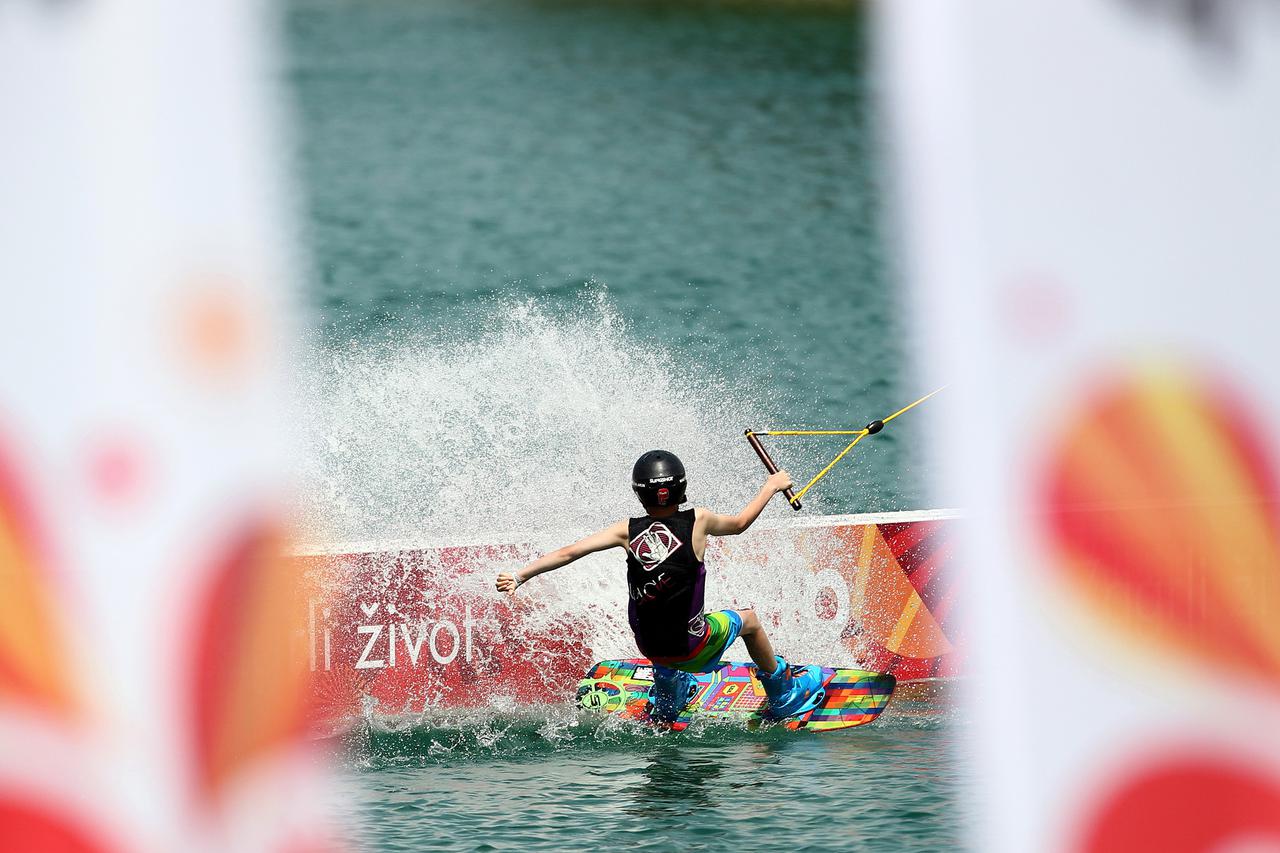 Oslikaj svoj wakeboard