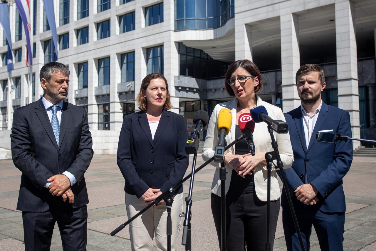 Zagreb: Konferencija za medije stranaka FOKUS i Pametno