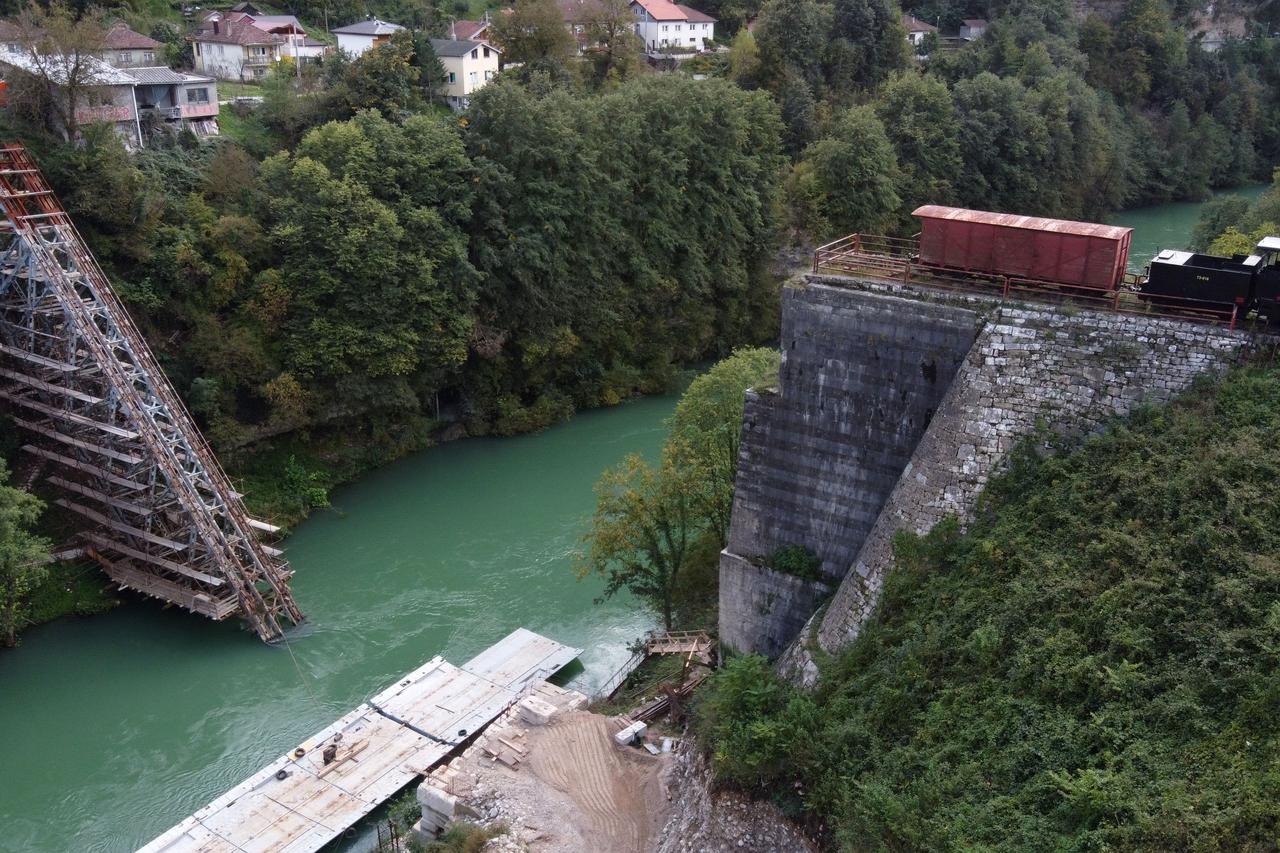 Jablanica: Dio mosta iz filma "Bitka na Neretvi" ide u prodaju kao staro željezo
