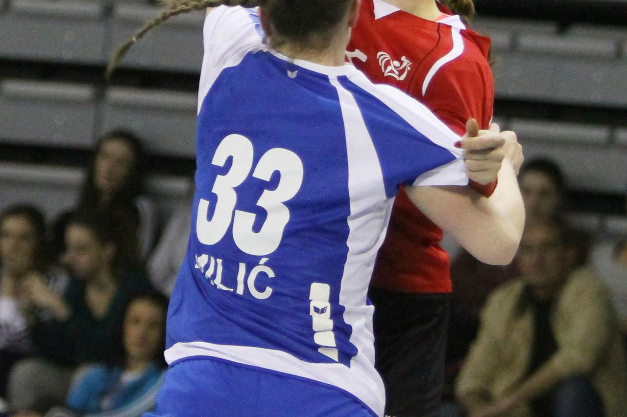 16.04.2014., Sportska dvorana gimnazije Fran Galovic, Koprivnica - Prvenstvo Hrvatske, RK Podravka Vegeta vs RK Lokomotiva. Photo: Marijan Susenj/PIXSELL