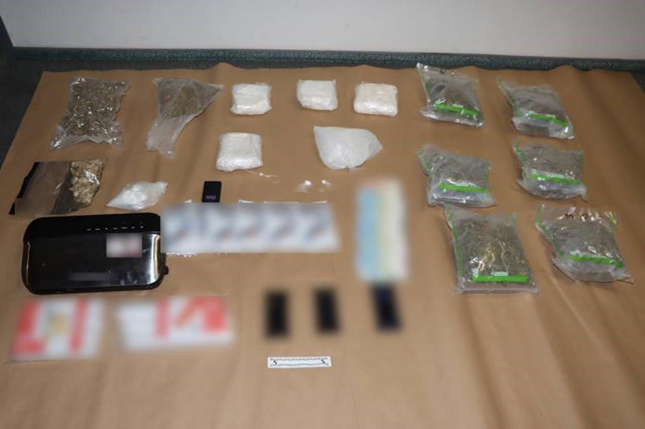 Uhićen diler u Zaprešiću: u kući mu pronađeno više od osam kilograma droge