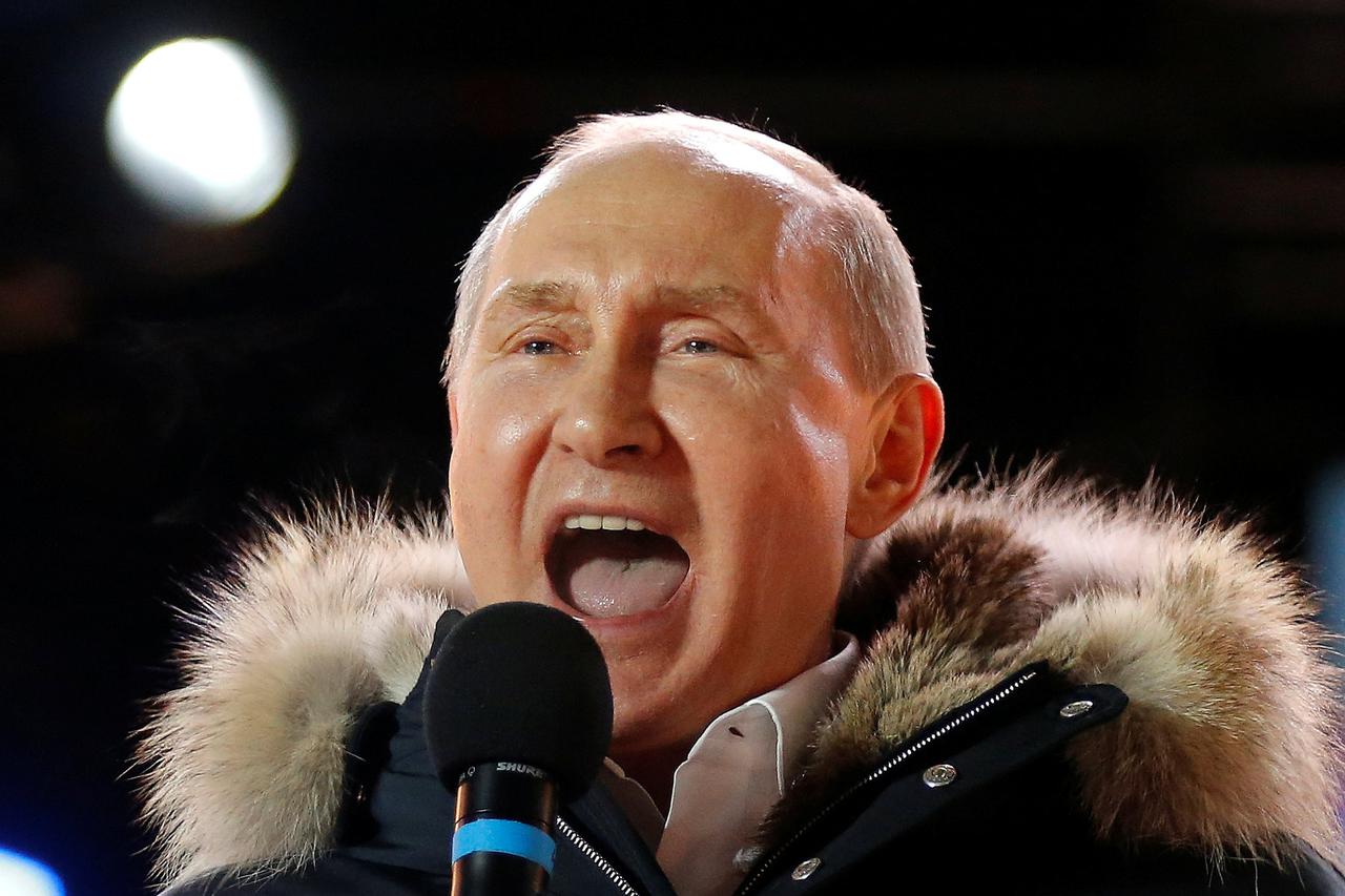 Vladimir Putin slavi pobjedu na predsjedničkim izborima