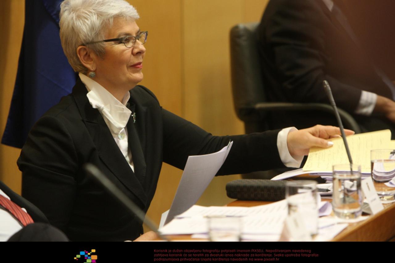 '26.01.2011. Markov trg, Zagreb-U Hrvatskome Saboru pocela je 22. redovna sjednica Sabora aktualnim prijepodnevom. Premijerka Jadranka Kosor s ministrima odgovarala je na pitanja zastupnika.  Photo: B