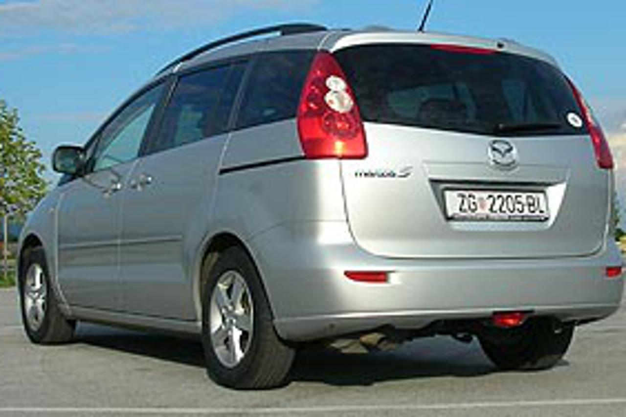 aut_mazda5_tx.jpg