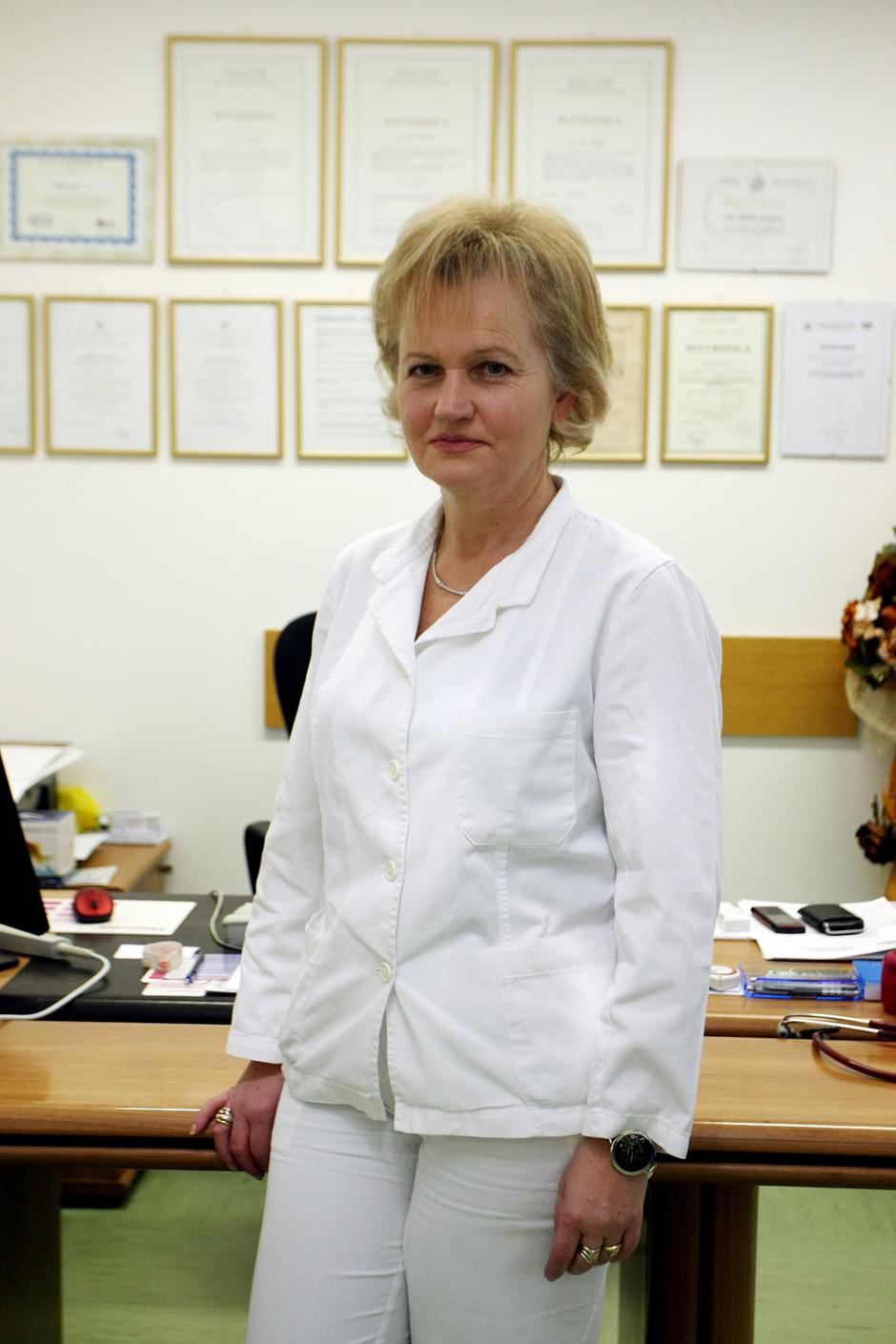 Prim. dr. Ines Balint