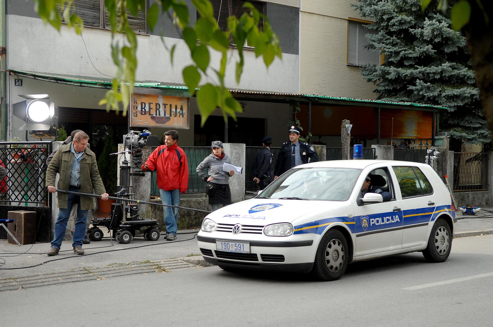 17,10..2009.,Zagreb - Nastavak snimanja serije "Odmori se zasluzio si" u kojoj u obitelji Kosmicki glume Igor Mesin,Vera Zima i Ivo GregurevicrPhoto: Boris Scitar/Vecernji list