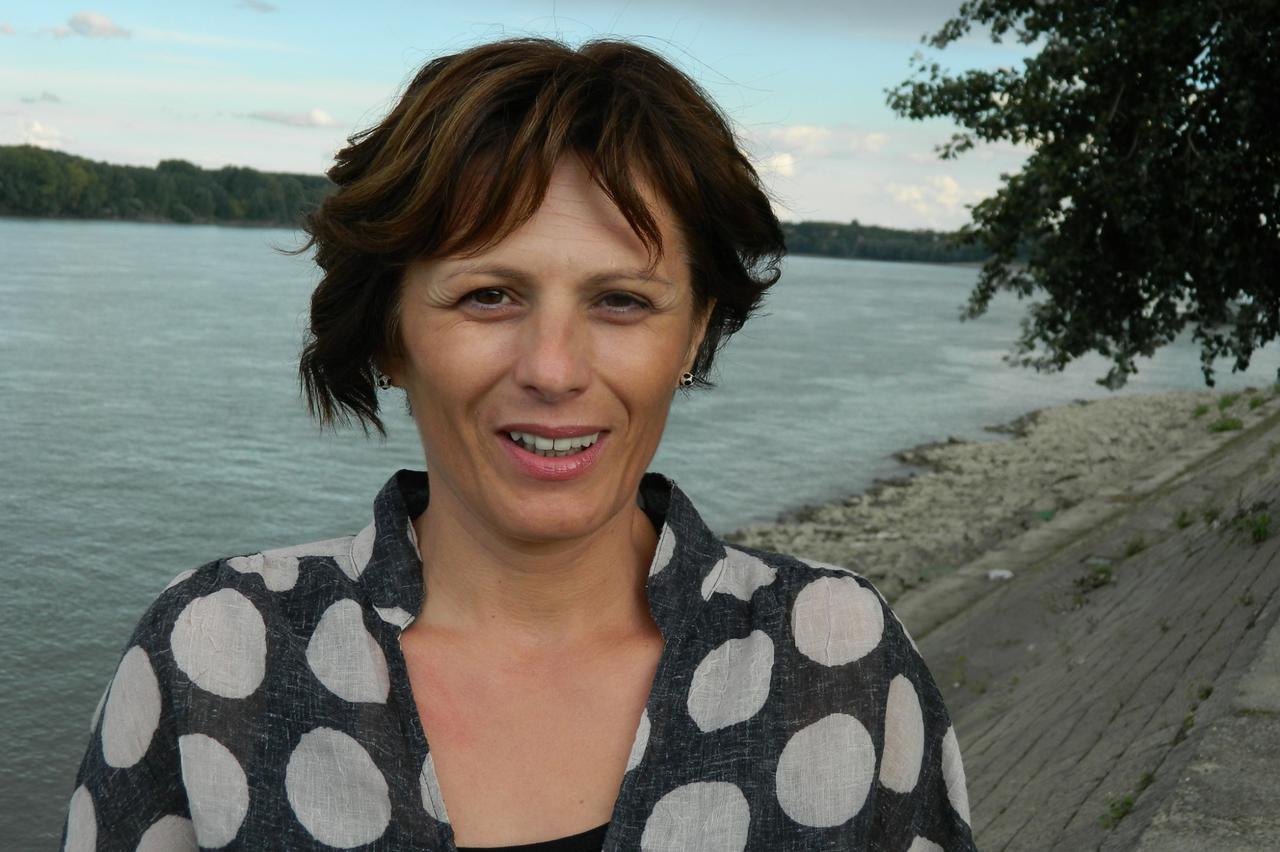 julijana adamović