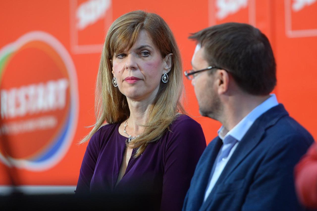 Zagreb: Restart koalicija izborne rezultate čeka u prostorijama SDP-a