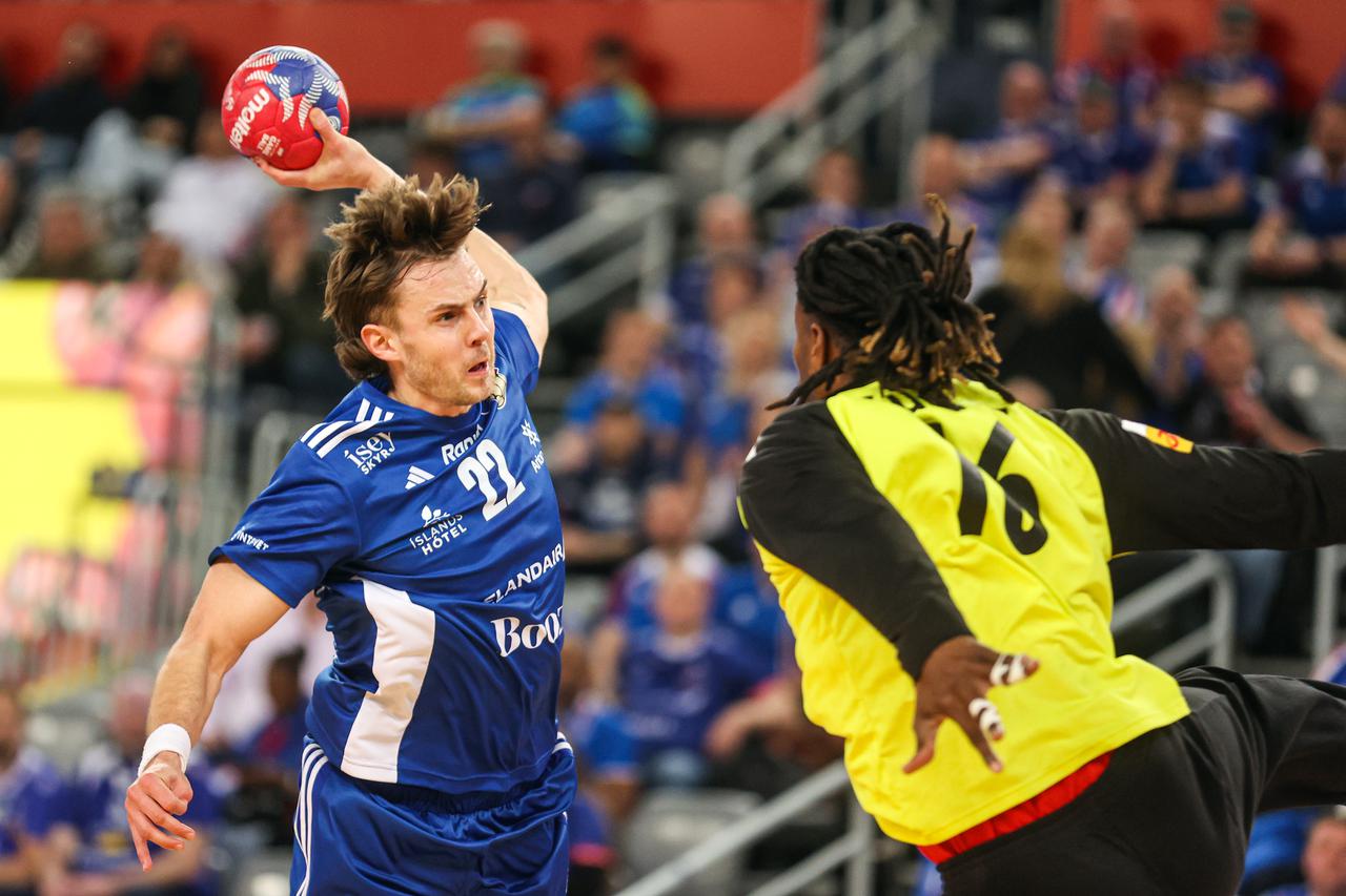 IHF Svjetsko rukometno prvenstvo 2025., Island - Kuba