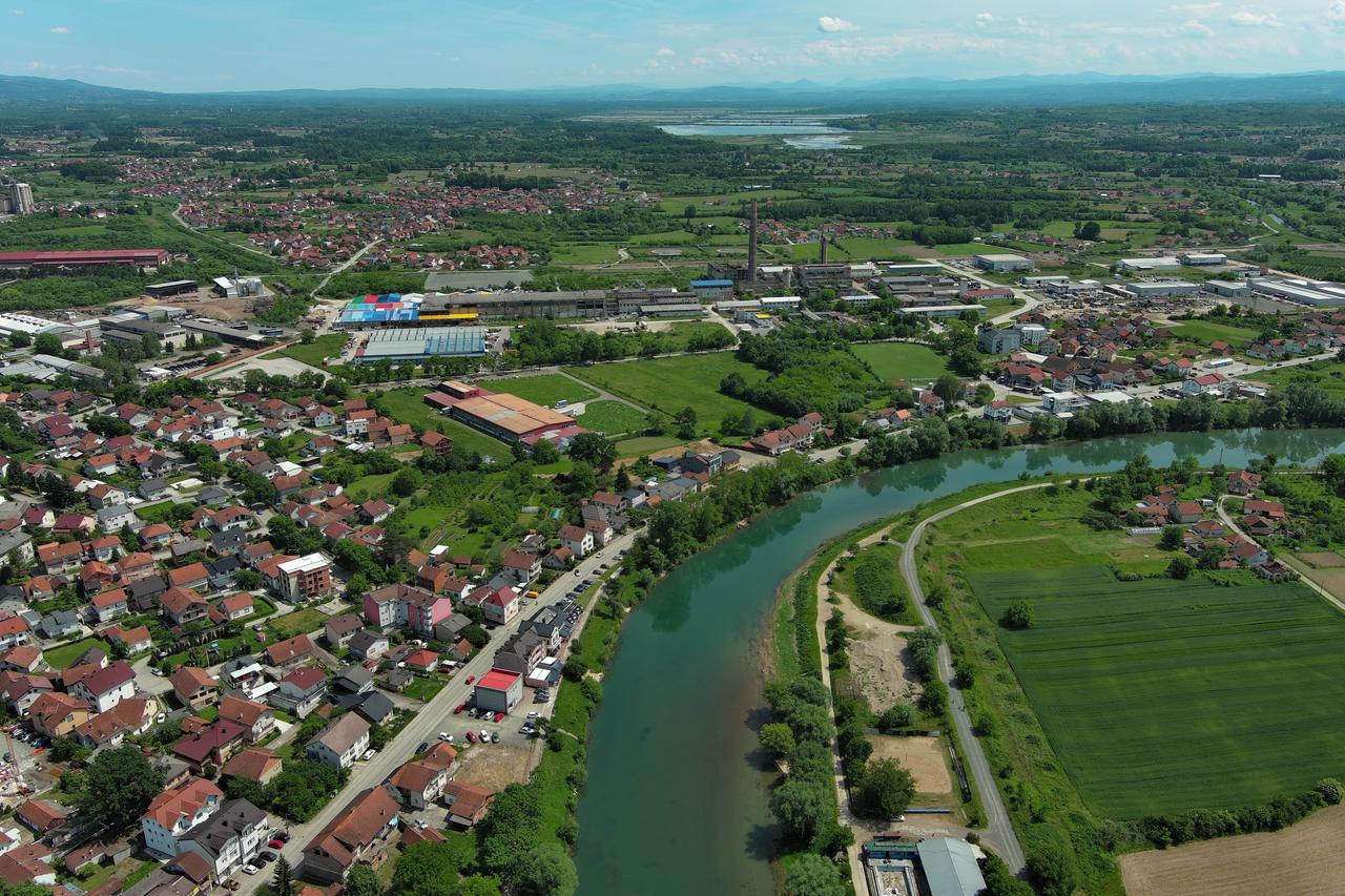 Prijedor: Panorama grada snimljena iz zraka
