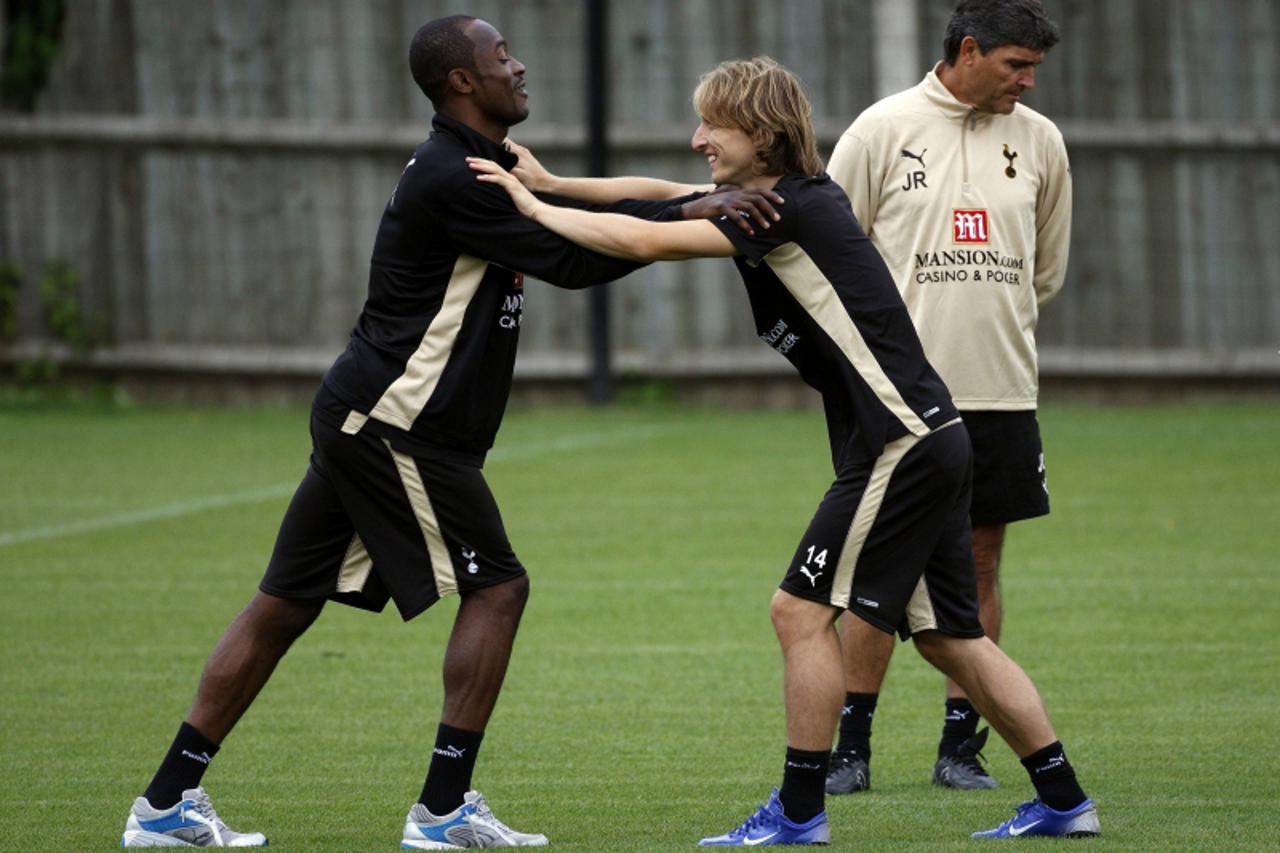 Didier Zokora, Luka Modrić
