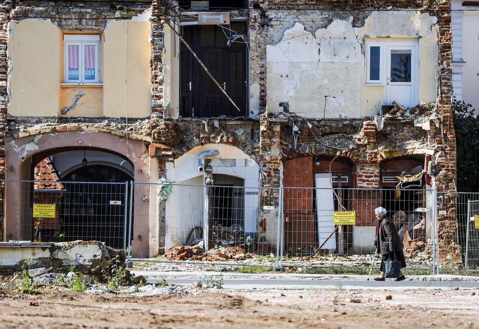 Život u Petrinji deset mjeseci nakon potresa