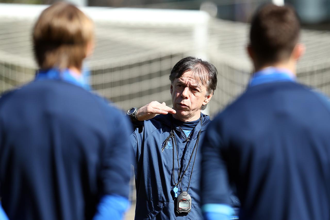 Nikola Jurčević na prvom Dinamovom treningu