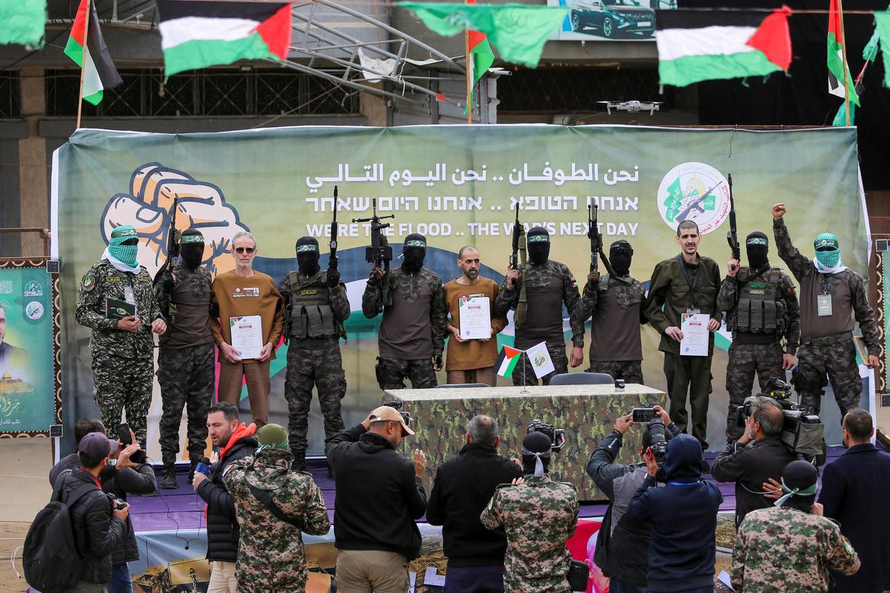 Hostages-prisoners swap deal between Hamas and Israel