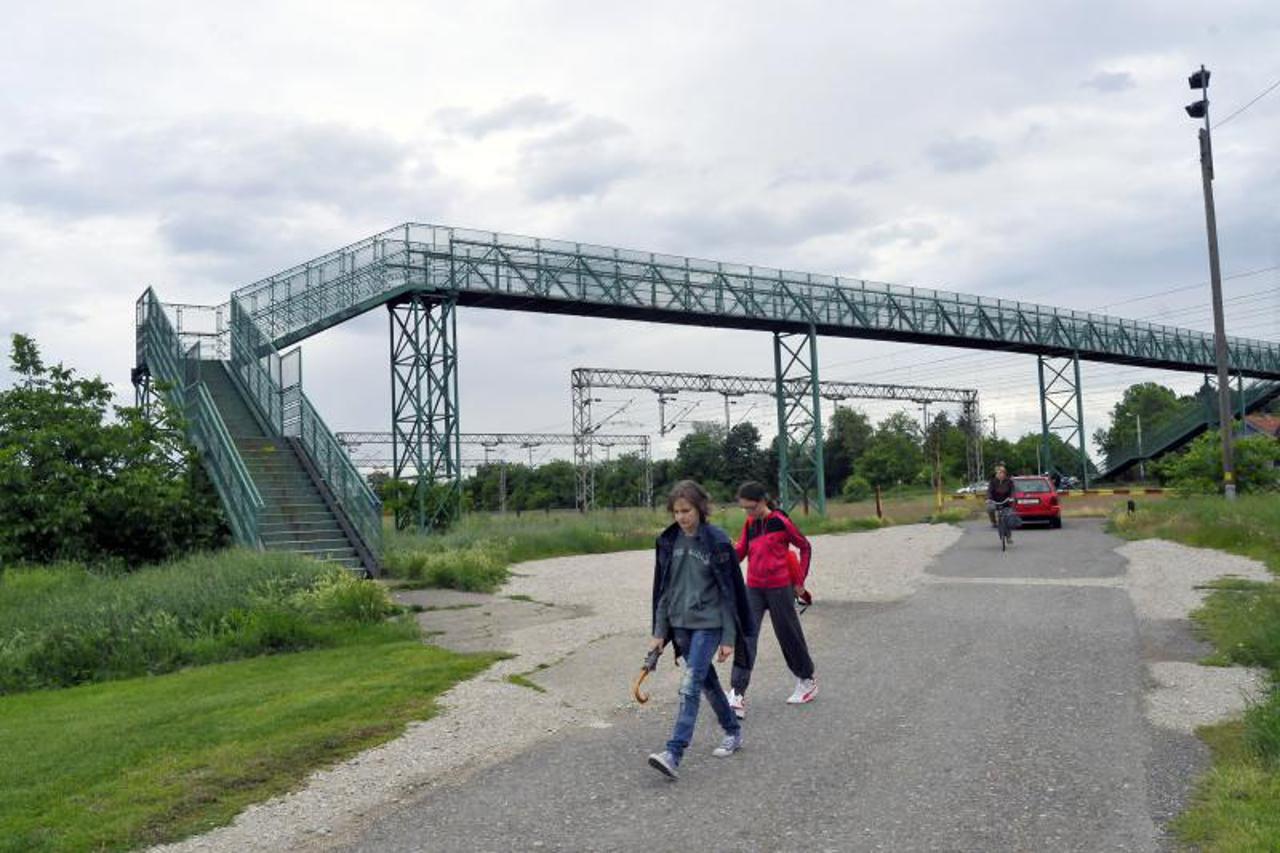 struja,strujni udar,vagon,zeljeznica,portal (1)