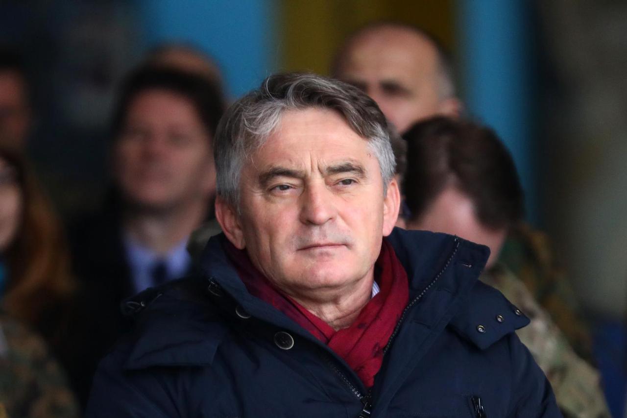 Sarajevo: Primopredaja četiri američka helikoptera vojsci BiH