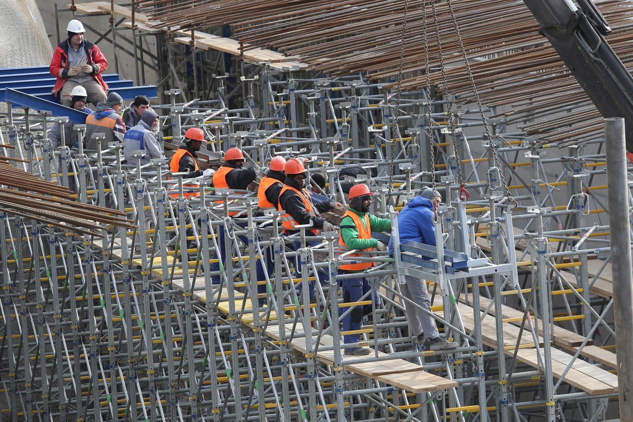 Rijeka: Strana radna snaga na gradilištu