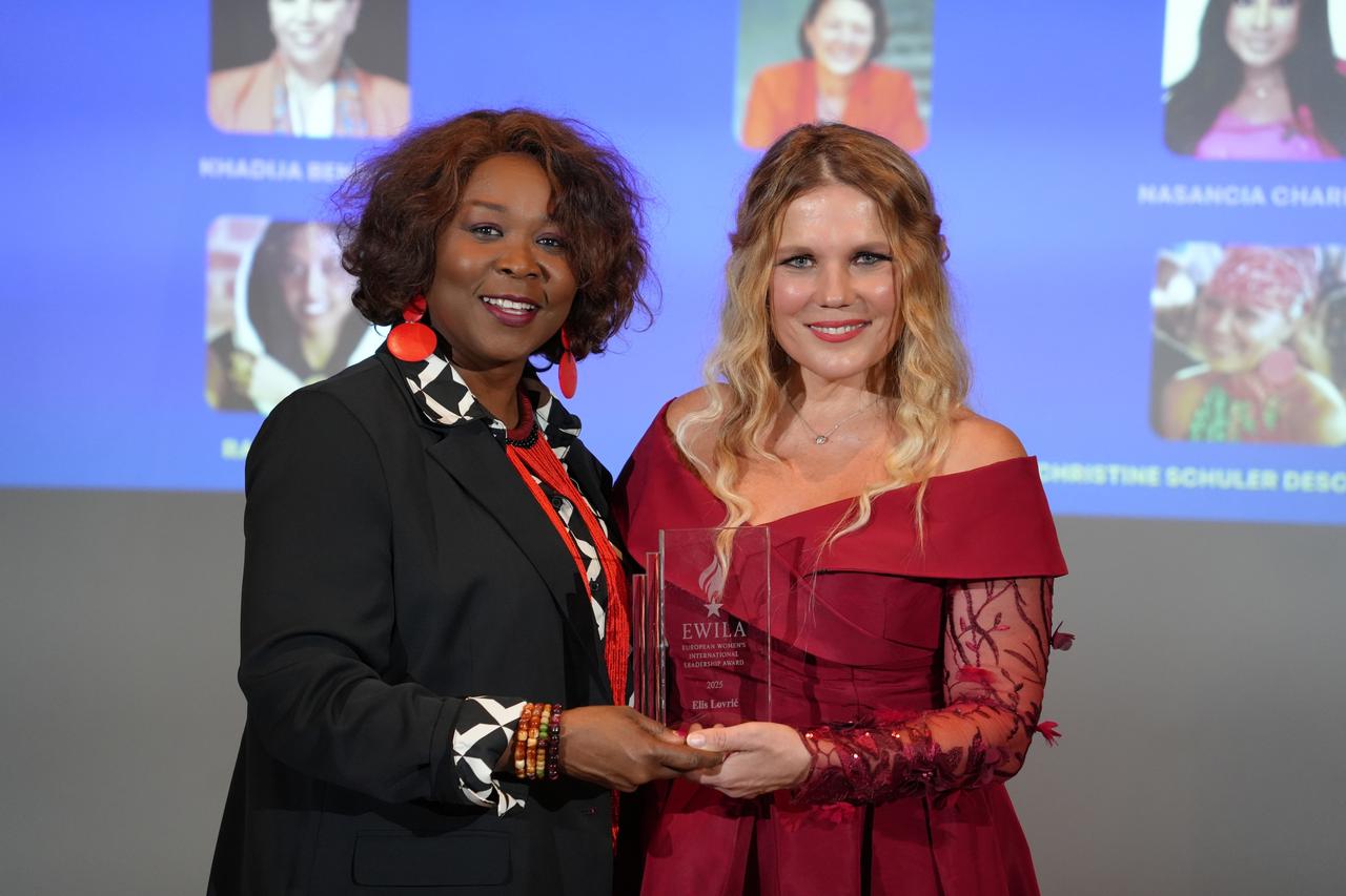 Elis Lovrić dobitnica je nagrade EWILA