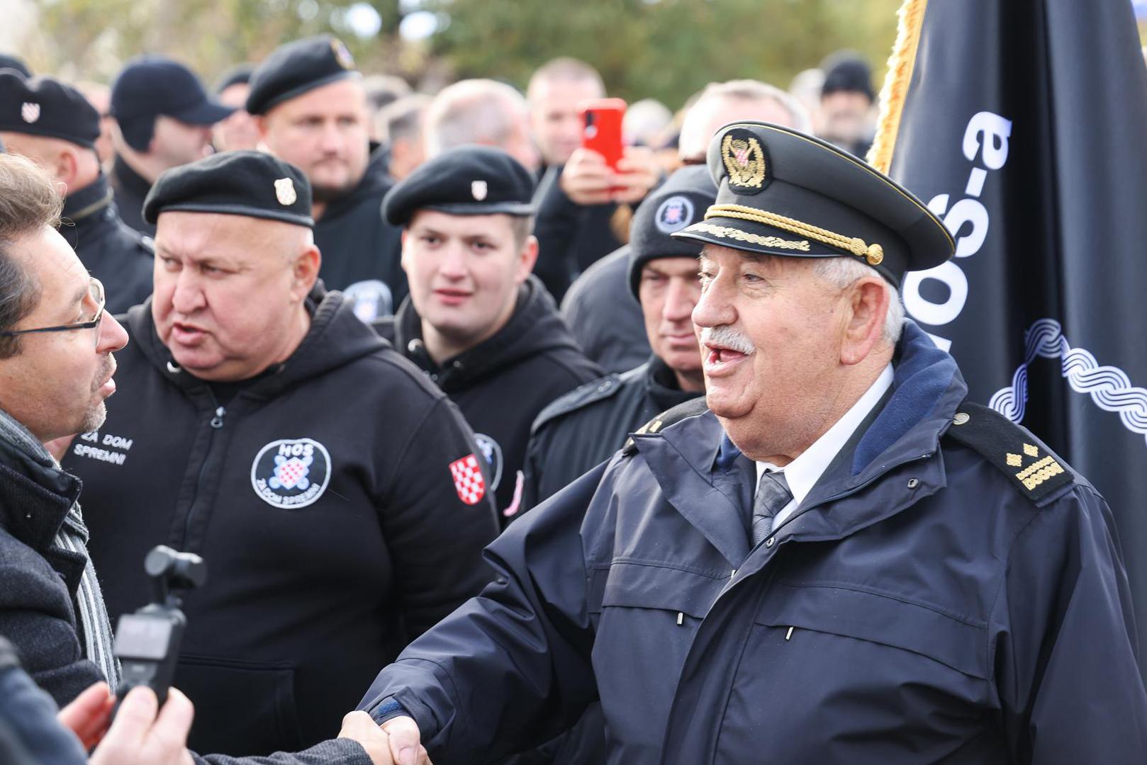 18.11.2025. Skabrnja -  Povodom obiljezavanja Dana sjecanja na zrtve Domovinskog rata i Dana sjecanja na zrtvu Vukovara i Skabrnje, izaslanici Predsjednika Republike i izaslanstvo Vlade  sudjelovali su na  programu obiljezavanja 34. obljetnice stradanja Skabrnje. Photo: Sime Zelic/PIXSELL