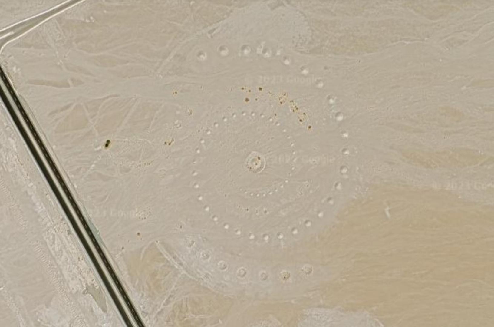 Spiralna umjetnička instalacija 'Dah pustinje' u Egiptu 