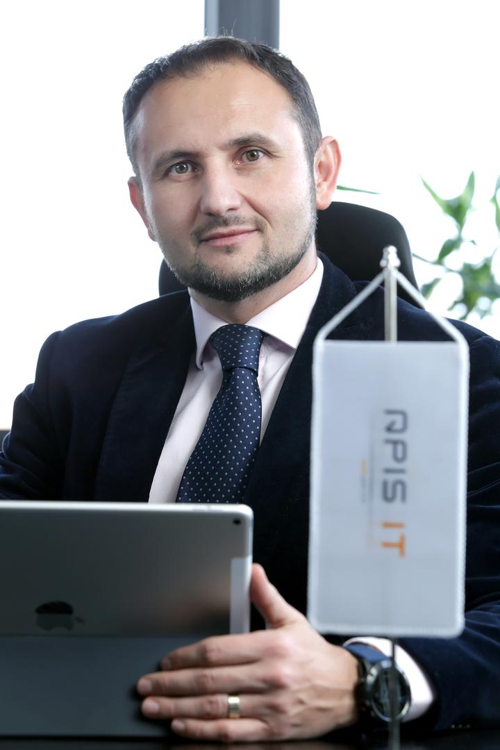 Saša Bilić: APIS IT je za svoje korisnike osigurao primarnu i sekundarnu lokaciju koje udovoljavaju najvišim standardima fizičke i informacijske sigurnosti 