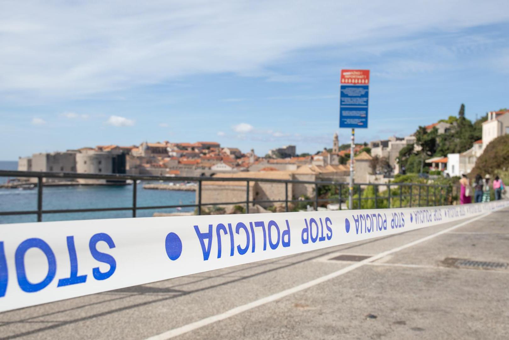 Ukrajinski predsjednik Volodimir Zelenski trebao bi u srijedu po prvi puta doputovati u Hrvatsku kako bi sudjelovao na samitu Ukrajina - Jugoistočna Europa u Dubrovniku, čiji je suorganizator zajedno s hrvatskim premijerom Andrejem Plenkovićem. 

