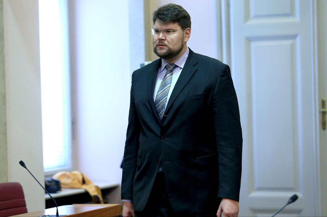 Peđa Grbin