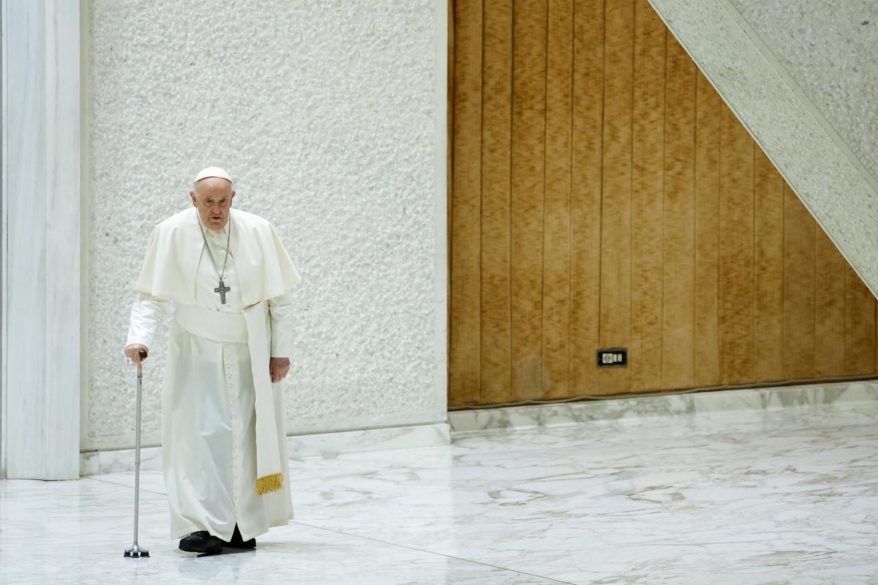 Zagreb: Dražen Kutleša predevodio misu večere gospodnje