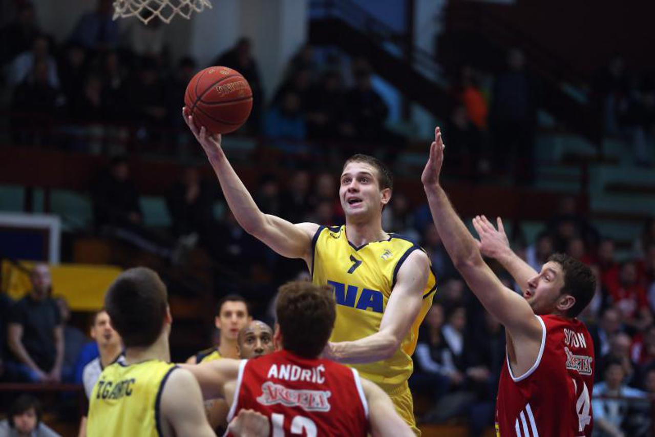 Goran Suton