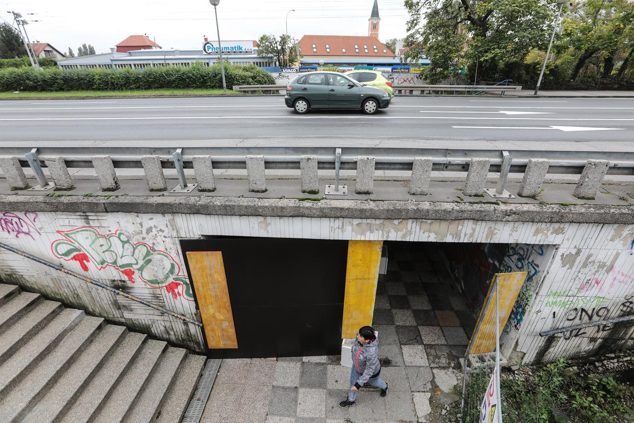 Radovi na pothodniku u Stenjevcu traju već dvije godine