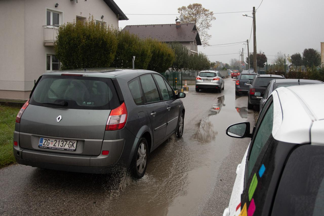 Stanari Svete Klare pokrenuli peticiju