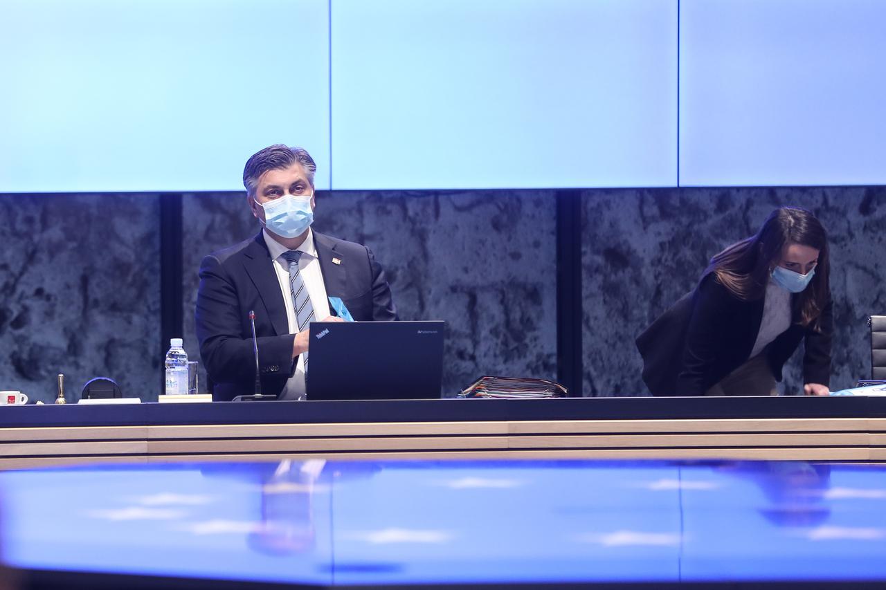 Zagreb: Članovi Vlade pregledali sadržaj paketa za turiste "Stay safe in Croatia"