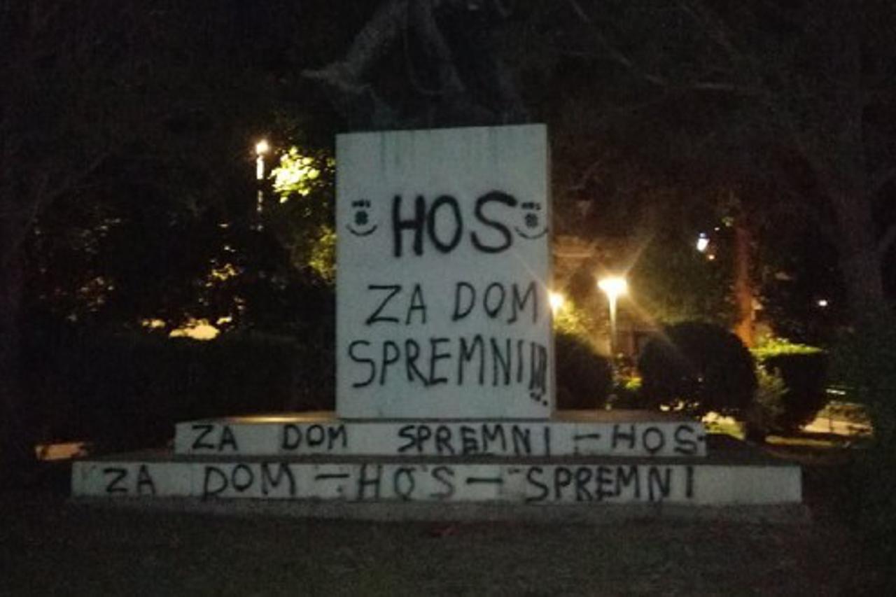 Dugi Rat - Stradao spomenik palim borcima NOB-a