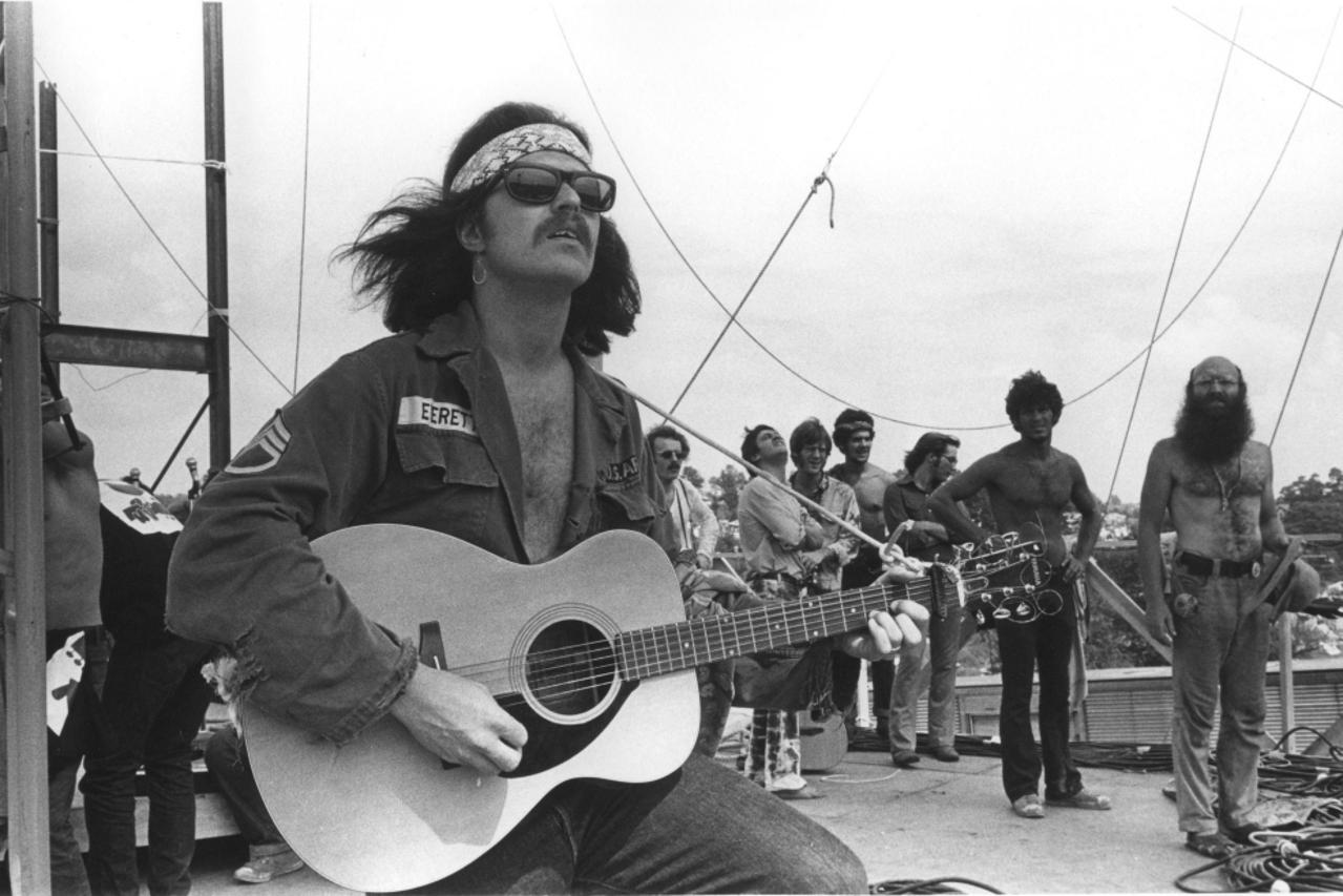 Country Joe McDonald na Woodstocku
