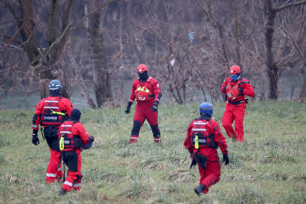 Zagreb: Treći dan traje potraga za djetetom u rijeci Savi