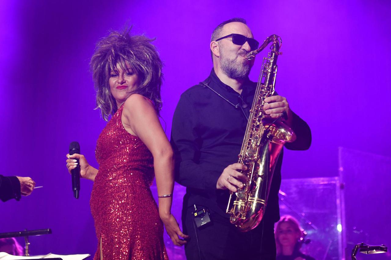 Zagreb: Simply the best rock symphony koncert u KD Lisinski