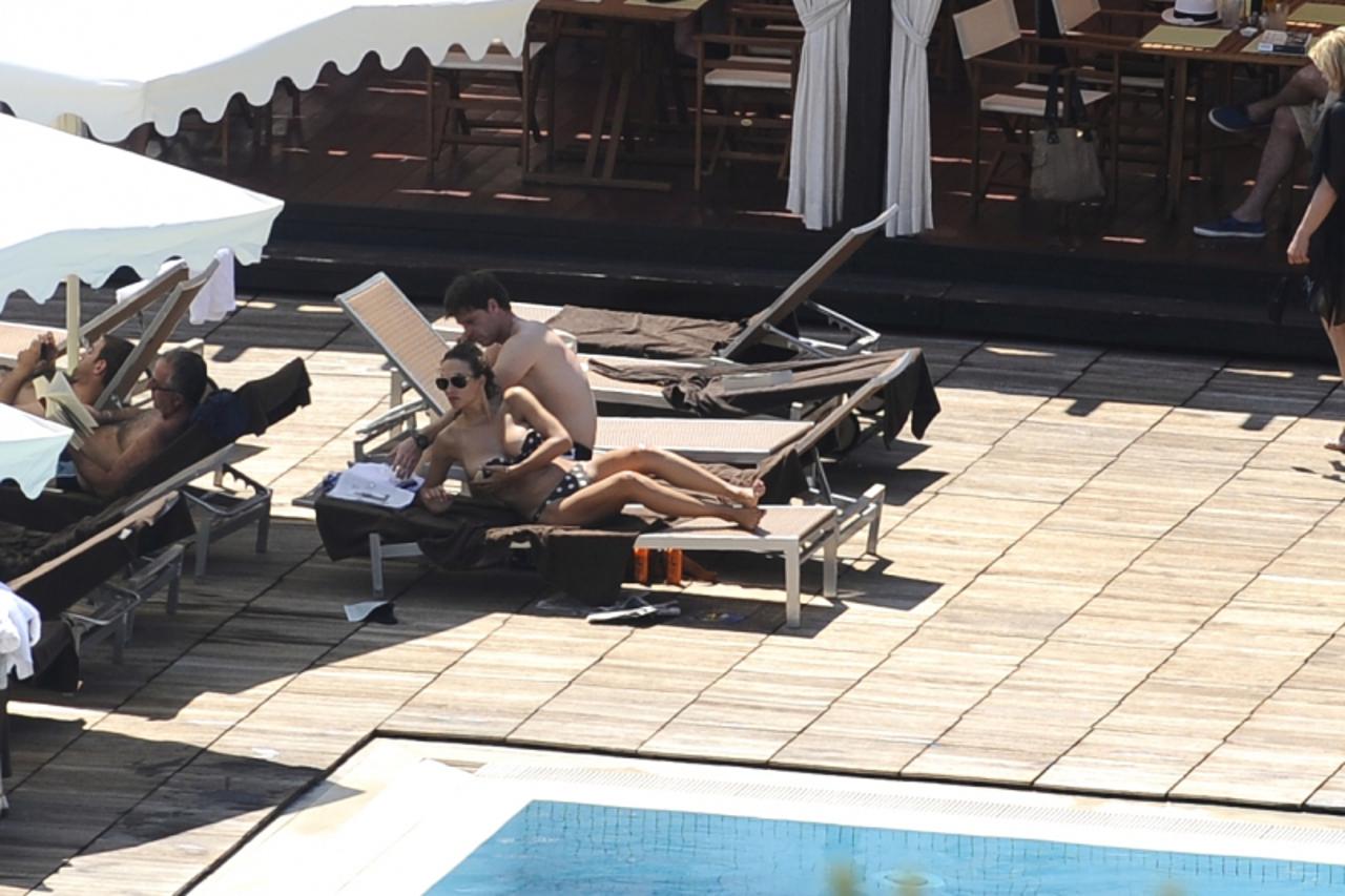 \'Krava00_nnn_sce_190810\'