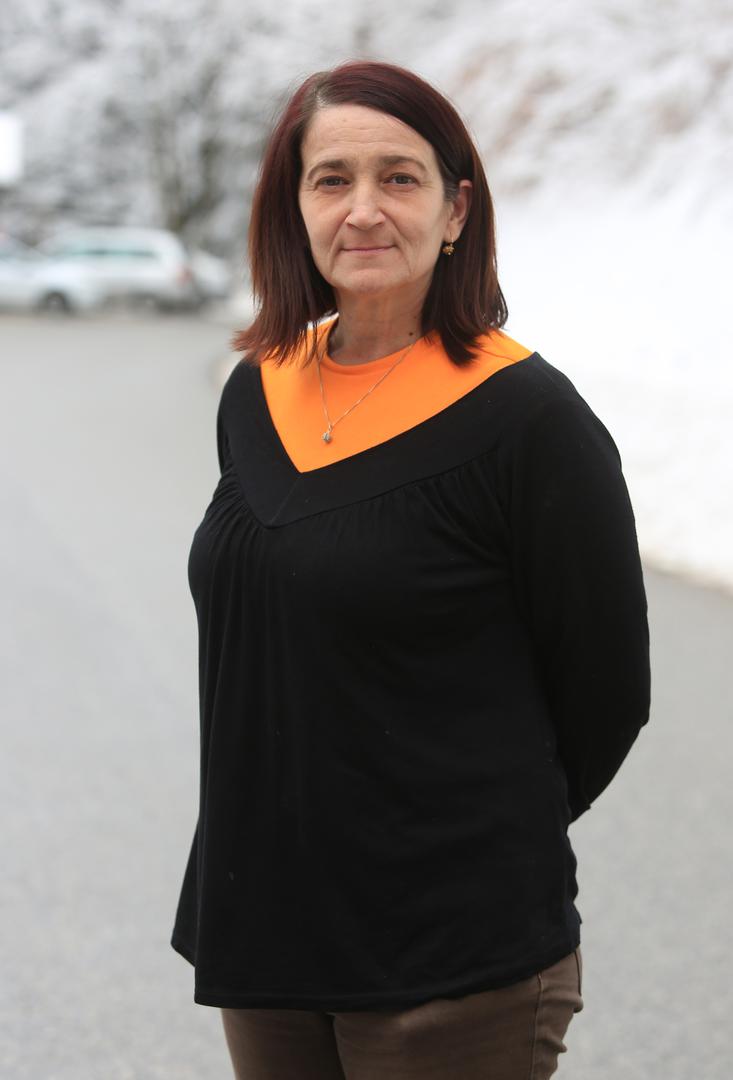 Živana Rumbak, ugostiteljica, 48:
Vjerujem da neće
biti ovakvih problema
kada dođe žičara.