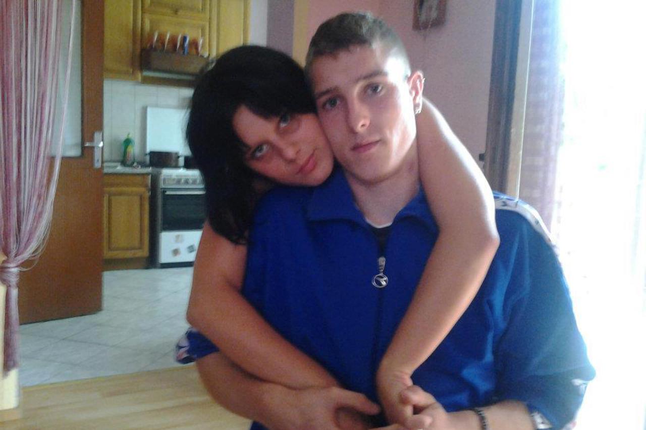 Viktorija i Alvin tri su godine bili u vezi